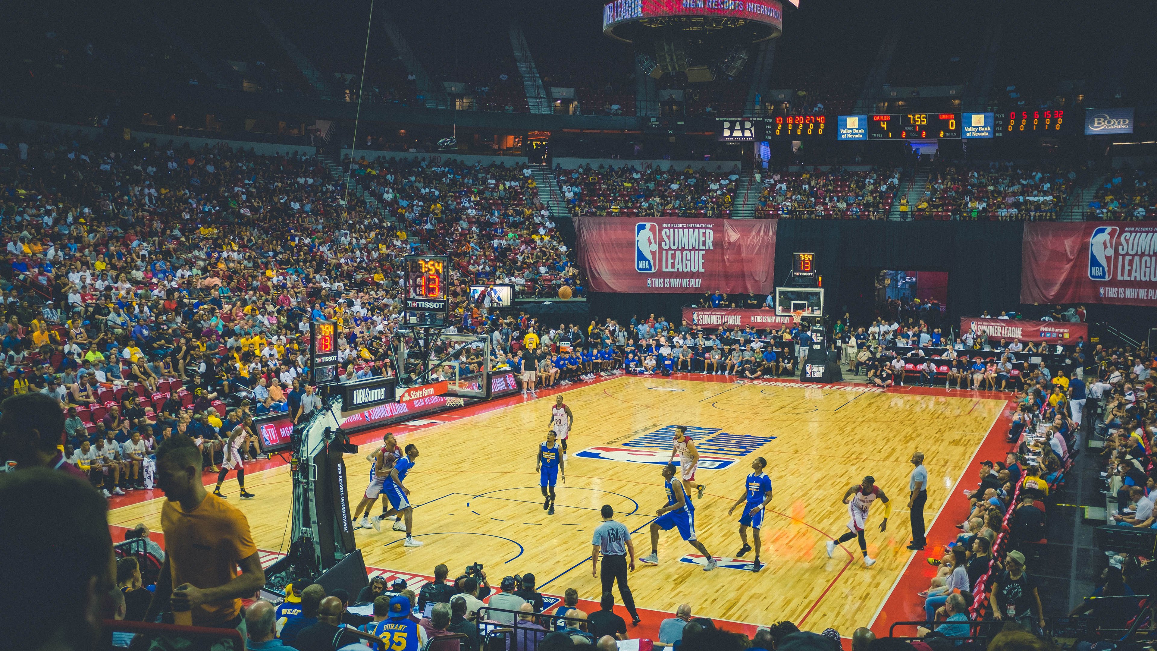 爱游戏体育-“阿根廷美洲狮队的防守先锋：马丁·高尔西的持续进步”